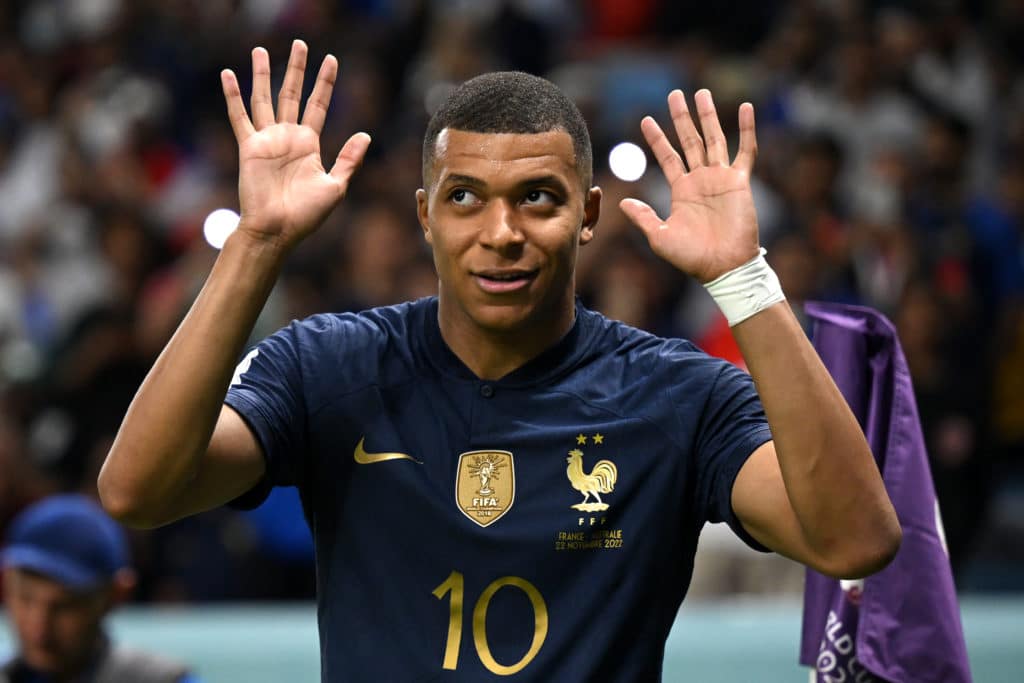 Kylian Mbappé 7 goles en los Mundiales alcanzando a Pelé