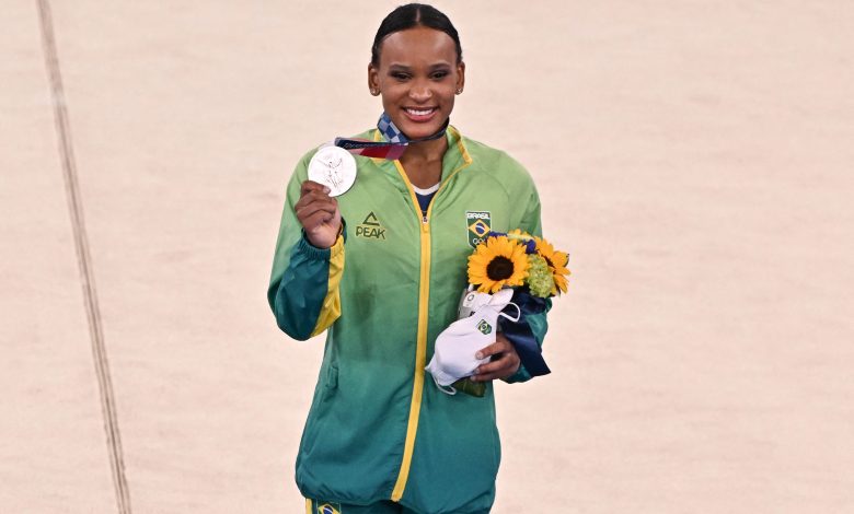 Prata De Rebeca Emociona Daiane Dos Santos Conquista Simone Biles E