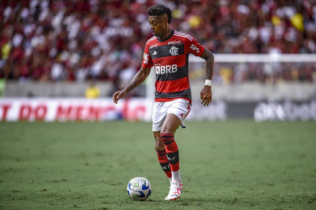 Bruno Henrique Renova Contrato O Flamengo At Dezembro De Diz