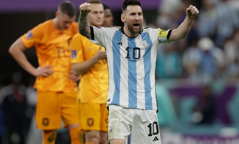 فرحة ميسي بعد صعود الأرجنتين لنصف نهائي كأس العالم 2022