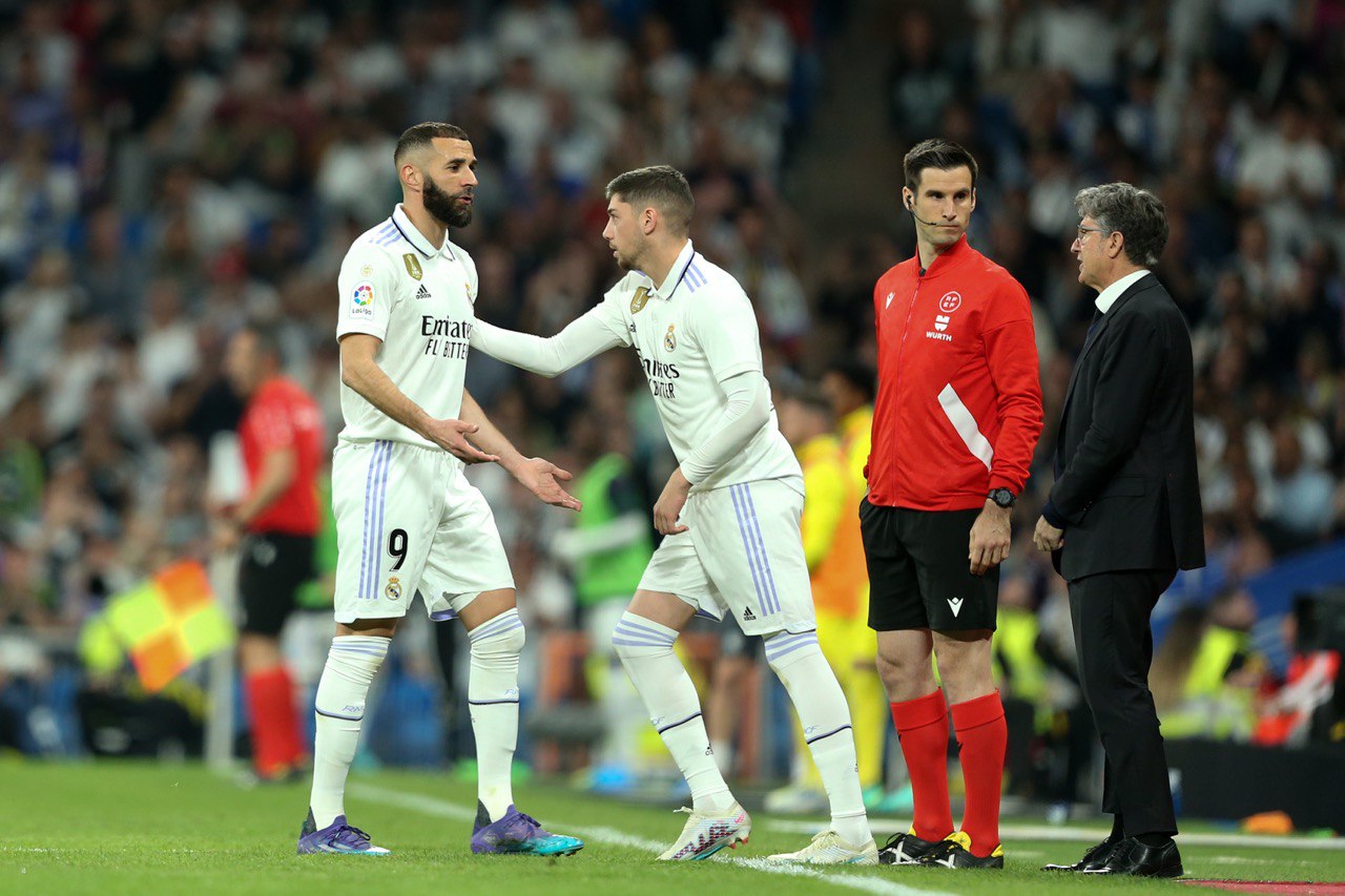 فيدريكو فالفيردي - كريم بنزيما ( تشكيل ريال مدريد) - المصدر:Gettyimages