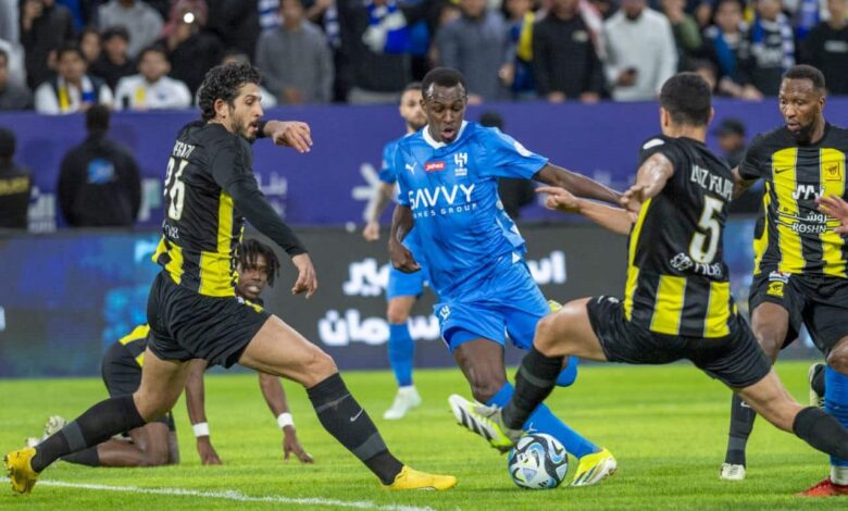 القنوات الناقلة لمباراة الهلال ضد الاتحاد