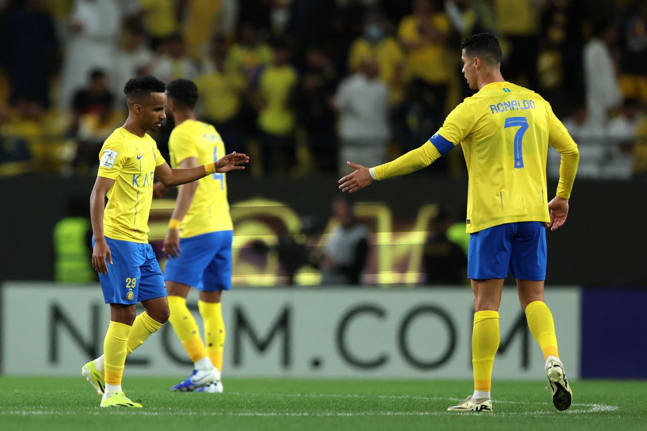 رباعي النصر مهدد بالغياب عن قمة الهلال في ديربي الرياض