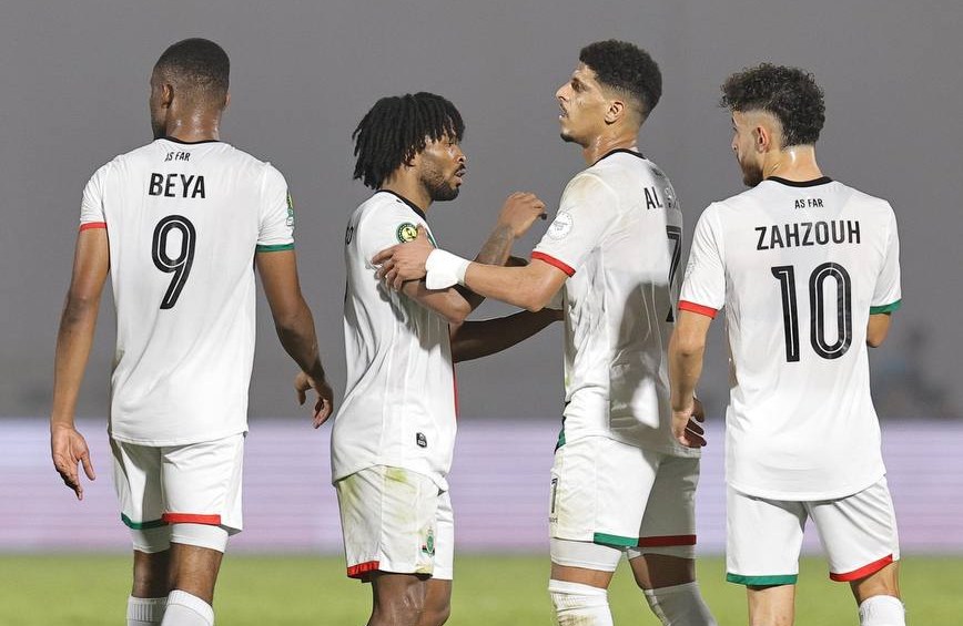 الحلم نيوز : 
			أزمة كبرى تُواجه الجيش الملكي بسبب منتخب المغرب		