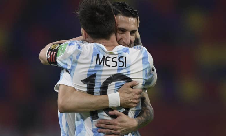 Ángel Di María con Messi