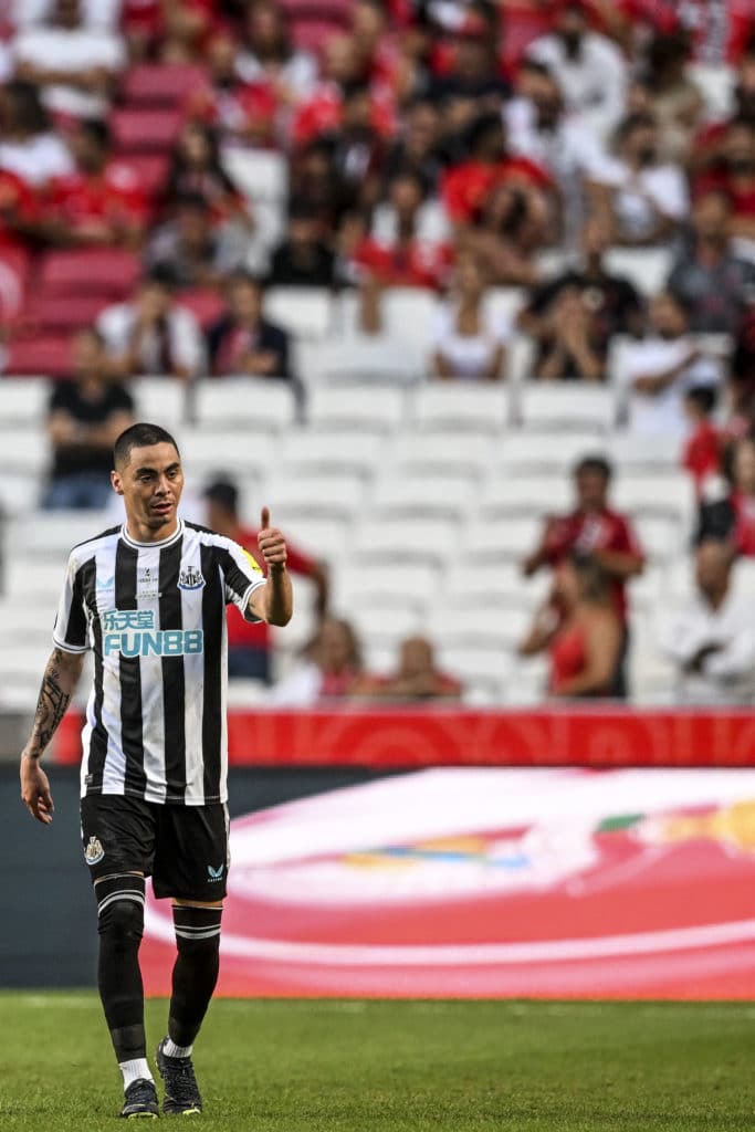 Miguel Almirón ya suma 6 goles en la actual temporada con el Newcastle.