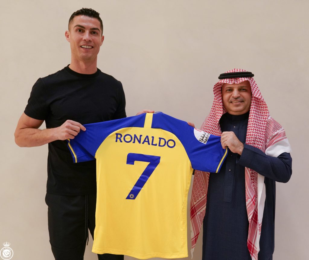 Cristiano Ronaldo fue presentado como nuevo jugador del Al-Nassr.