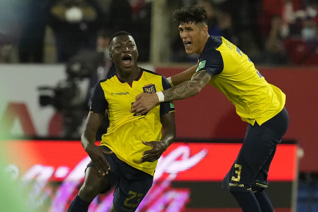 Piero Hincapie y Moises Caicedo, presente y futuro de la Selección de Ecuador