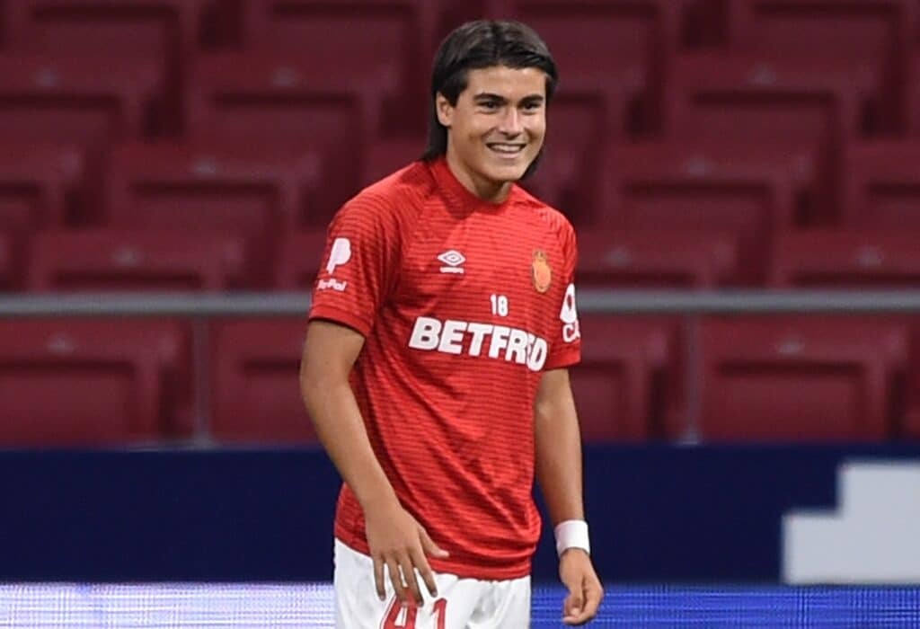 En 2020, Luka Romero hizo historia al debuta en La Liga con el Mallorca. Tenía apenas 15 años. (Photo by Denis Doyle/Getty Images)