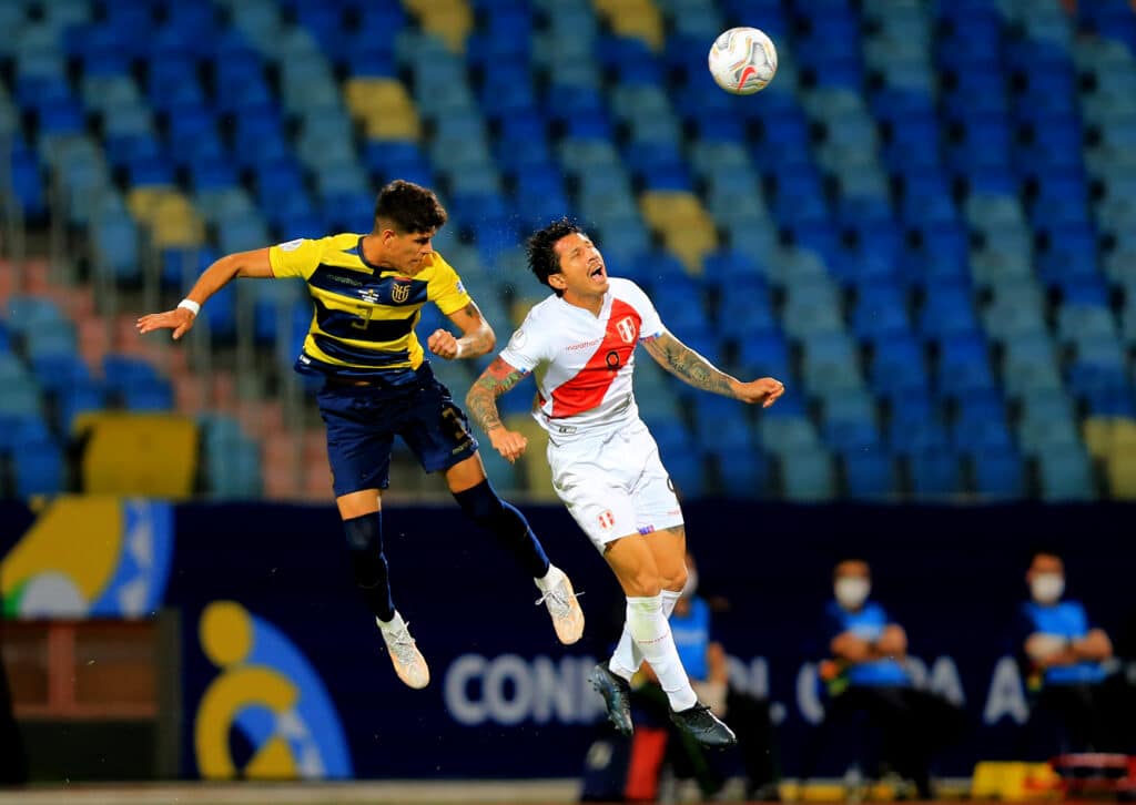 Desde su aparición en 2020, Gianluca Lapadula se ha transformado en la gran figura de la selección de Perú. (Photo by MB Media/Getty Images)