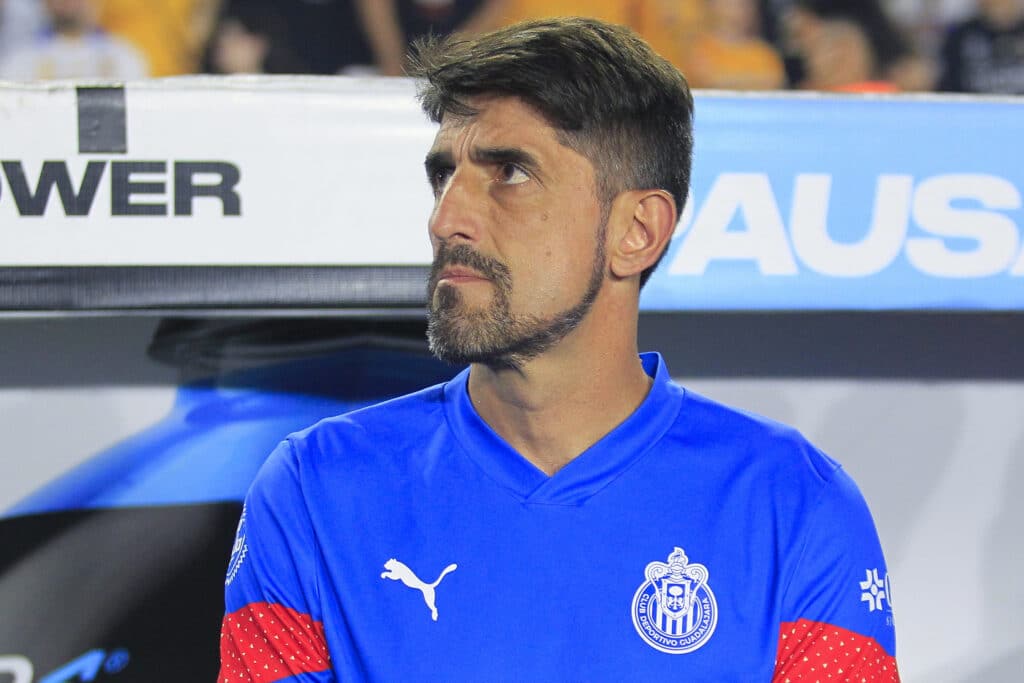 El entrenador Veljko Paunovic en el duelo de ida de la final  Tigres vs Chivas del Clausura 2023 de la Liga MX