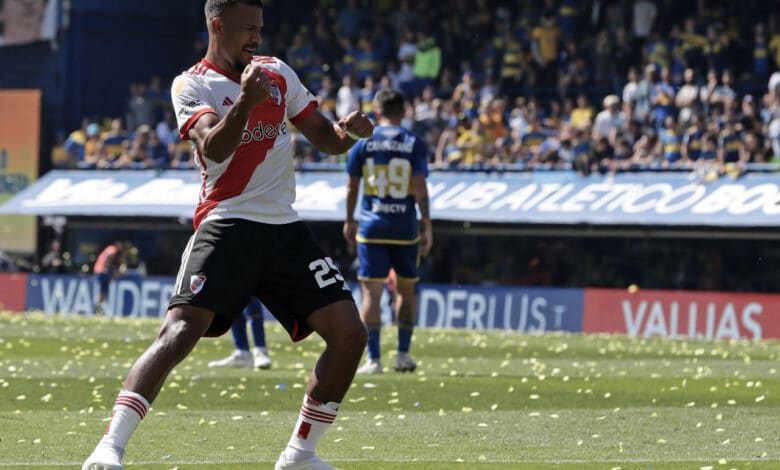 River festejó en La Bombonera con los goles de Rondón y Enzo Díaz.