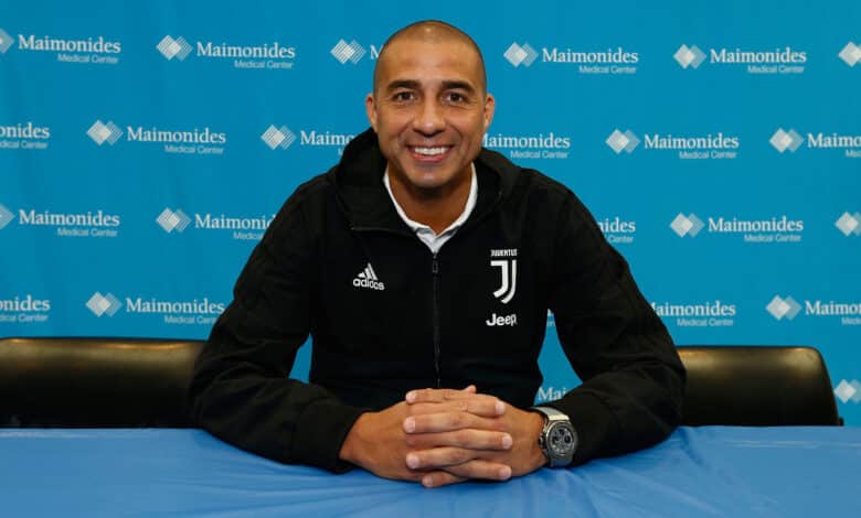 David Trezeguet podría dirigir en Argentina