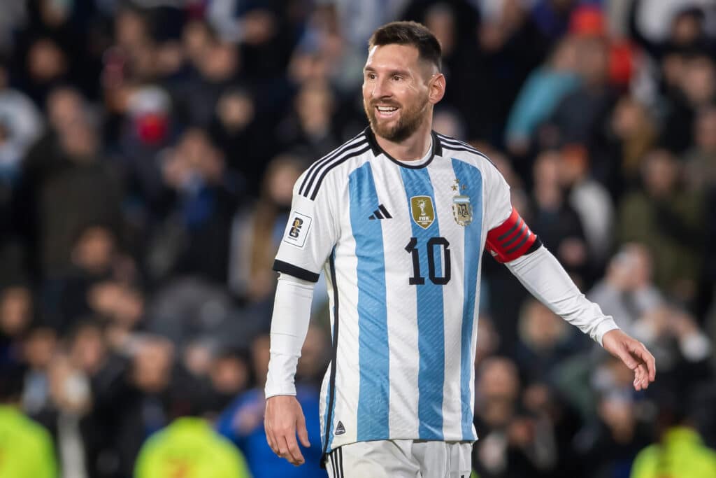 Messi jugó desgarrado