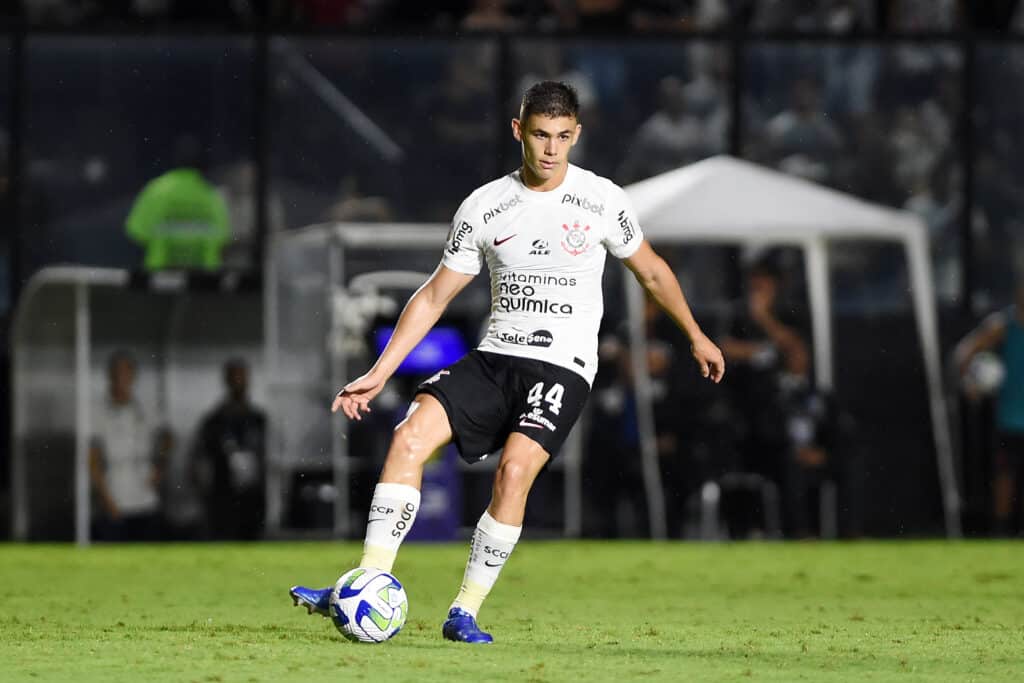 Gabriel Moscardo: La nueva joya del PSG de apenas 18 años. Foto: 365Scores Brasil.