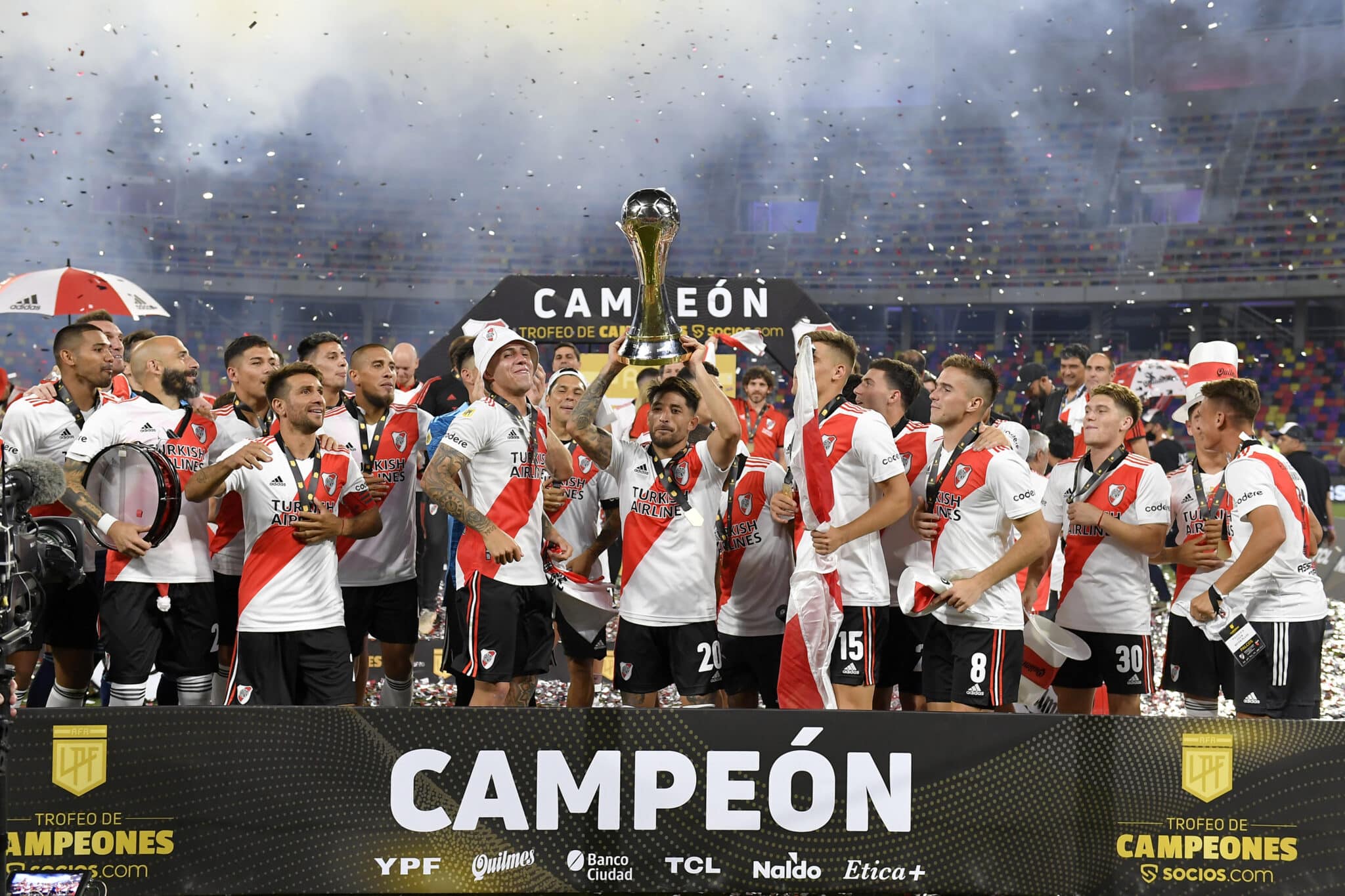 River Plate on X: ¡Buen domingo para todos los campeones! 🤩   / X