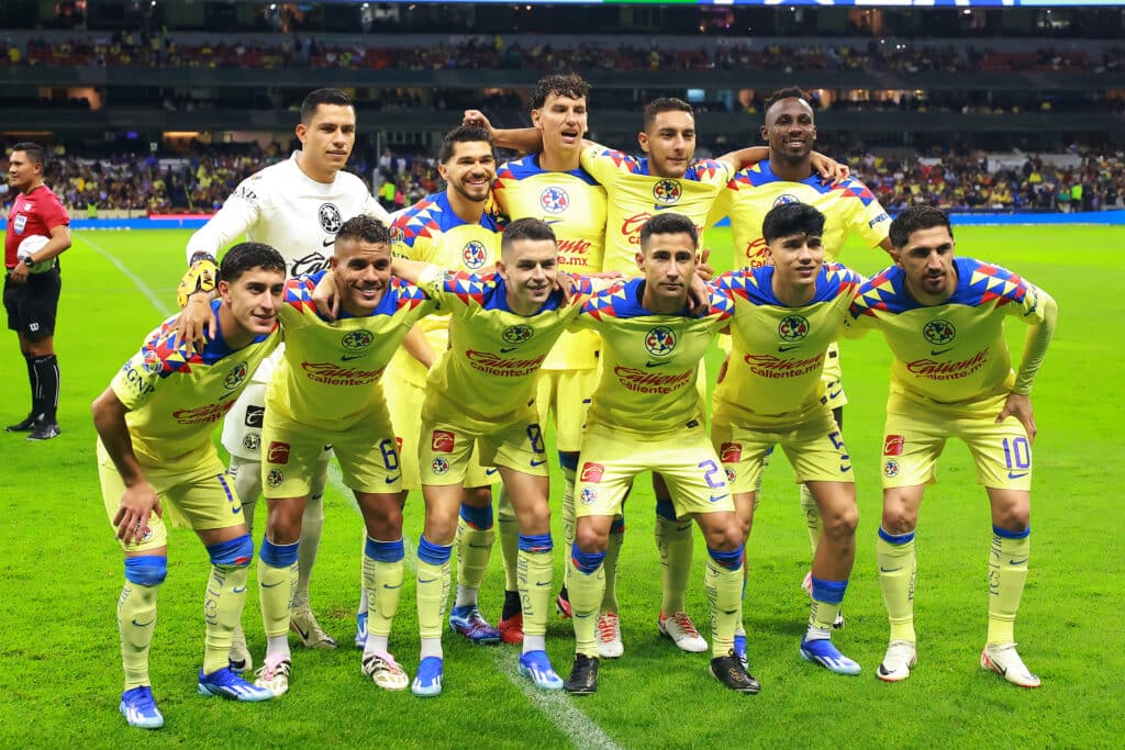 Barcelona vs América