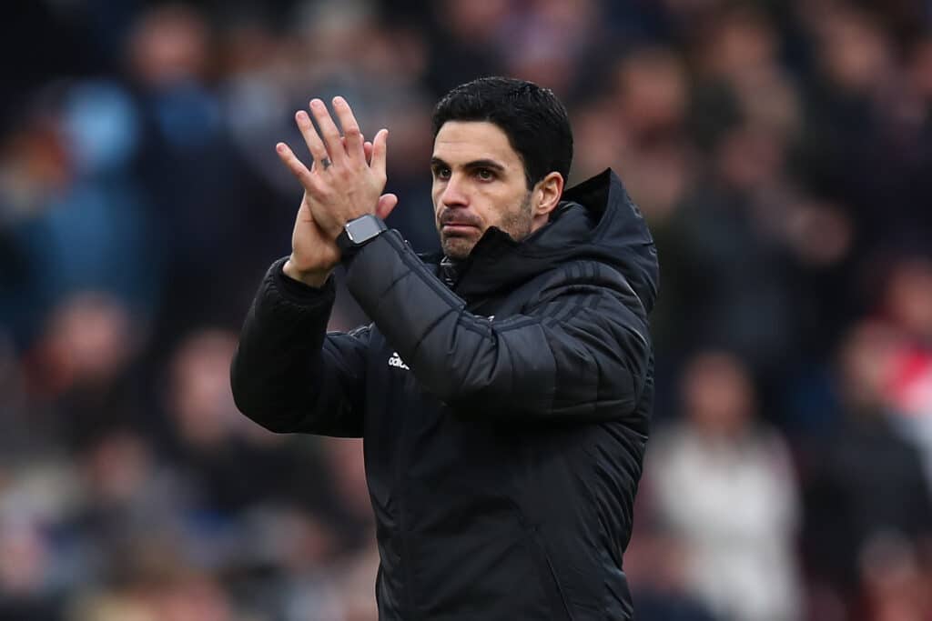 Mikel Arteta podría dejar el Arsenal a final de temporada. (Photo by Robbie Jay Barratt - AMA/Getty Images)