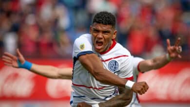 Rafa Pérez celebrando en San Lorenzo