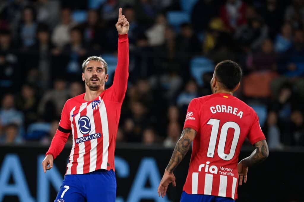 Antoine Griezmann será titular en el Atlético de Madrid vs Inter. (Photo by MIGUEL RIOPA / AFP) (Photo by MIGUEL RIOPA/AFP via Getty Images)