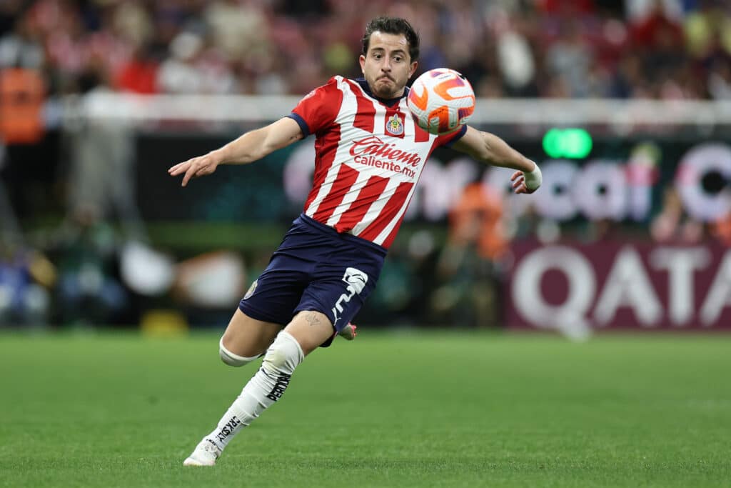 Monterrey vs Chivas liga mx alan mozo América vs Chivas Clásico Nacional