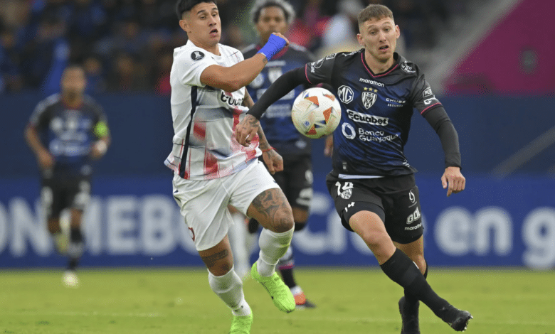 San Lorenzo e Independiente del Valle quieren un lugar en los 8vos de Final.