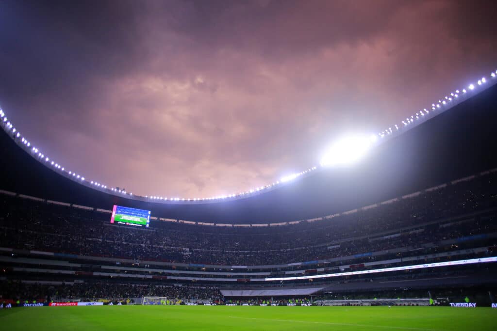 América vs New England concacaf estadio azteca