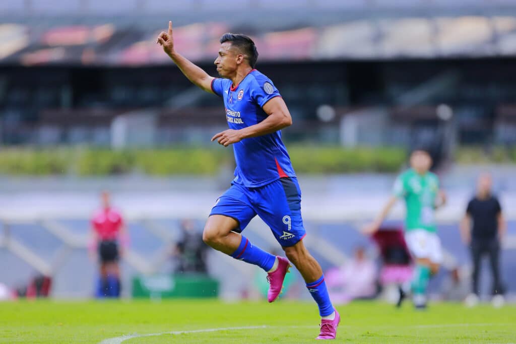 Toluca vs Cruz Azul liga mx Angel Sepulveda