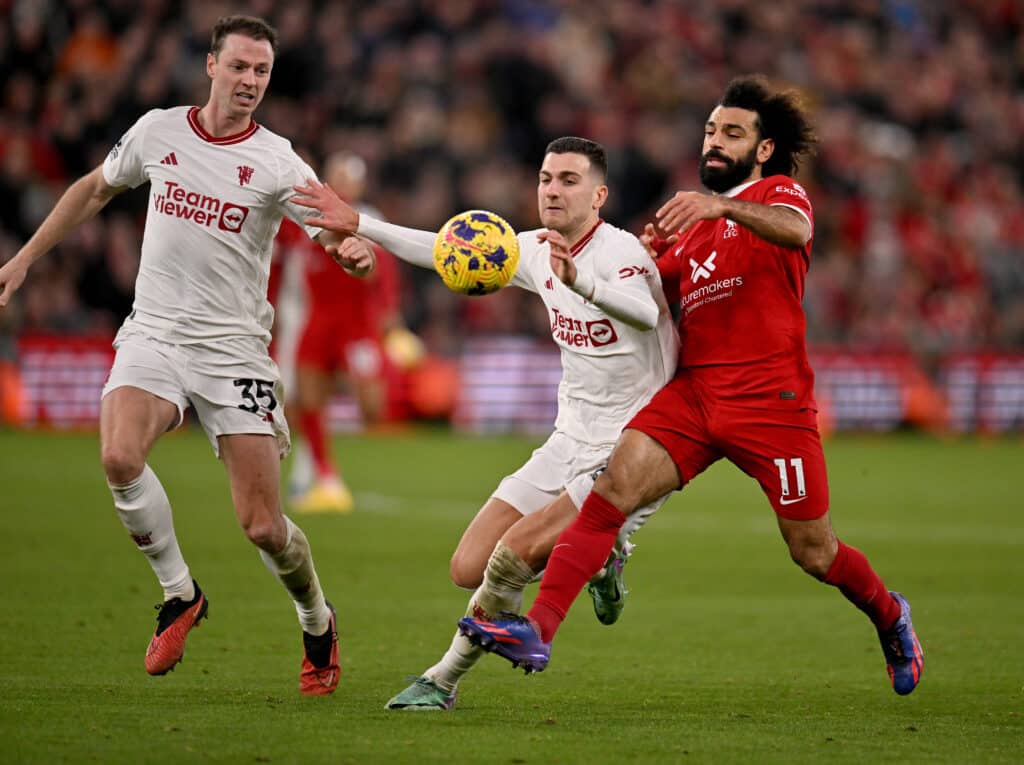 Mohamed Salah podría ser una de las claves en el Fulham vs Liverpool. (Photo by Andrew Powell/Liverpool FC via Getty Images)