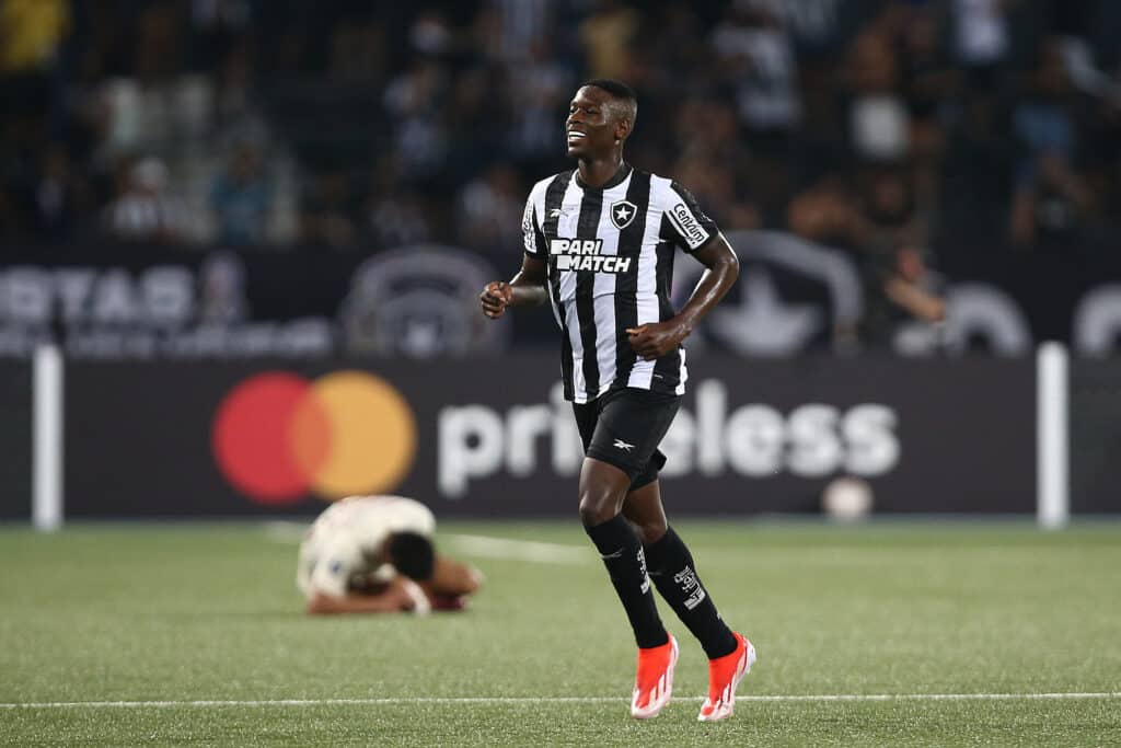 Luiz Henrique podría ser una de las claves en el Universitario vs Botafogo. (Photo by Wagner Meier/Getty Images)