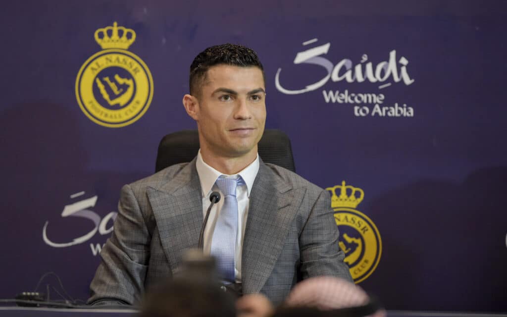 Cristiano Ronaldo Fernando Hierro en Al Nassr