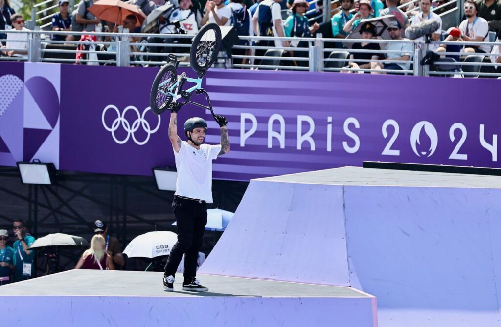 Argentina consiguió la primer medalla de oro en los Juegos Olímpicos 2024 con José "Maligno" Torres. (@PrensaCOA)