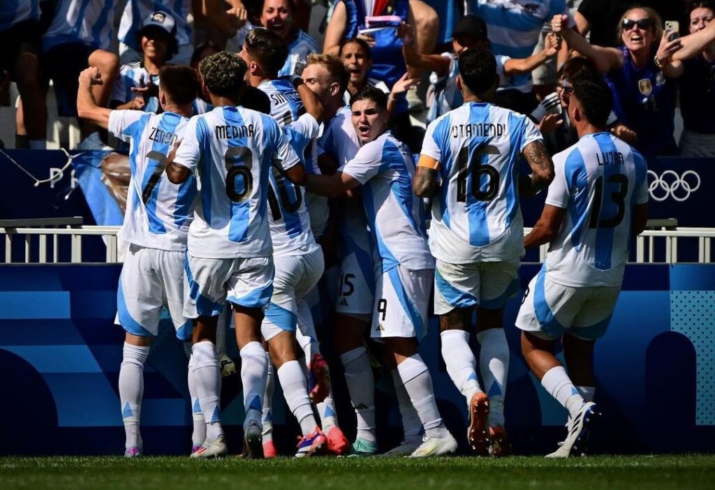 Argentina se juega el pase a semifinales ante Francia en los Juegos Olímpicos 2024.