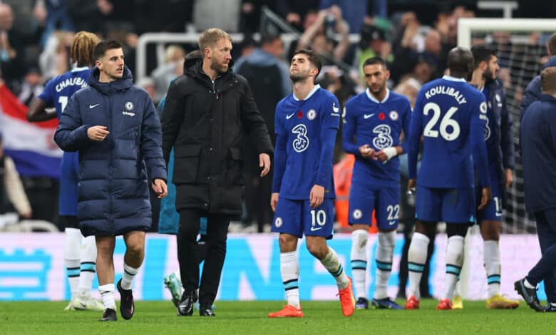 Jugadores del Chelsea al final del partido de la Premier League 2022-23 ante Newcastle United en St. James Park. Chelsea vs América