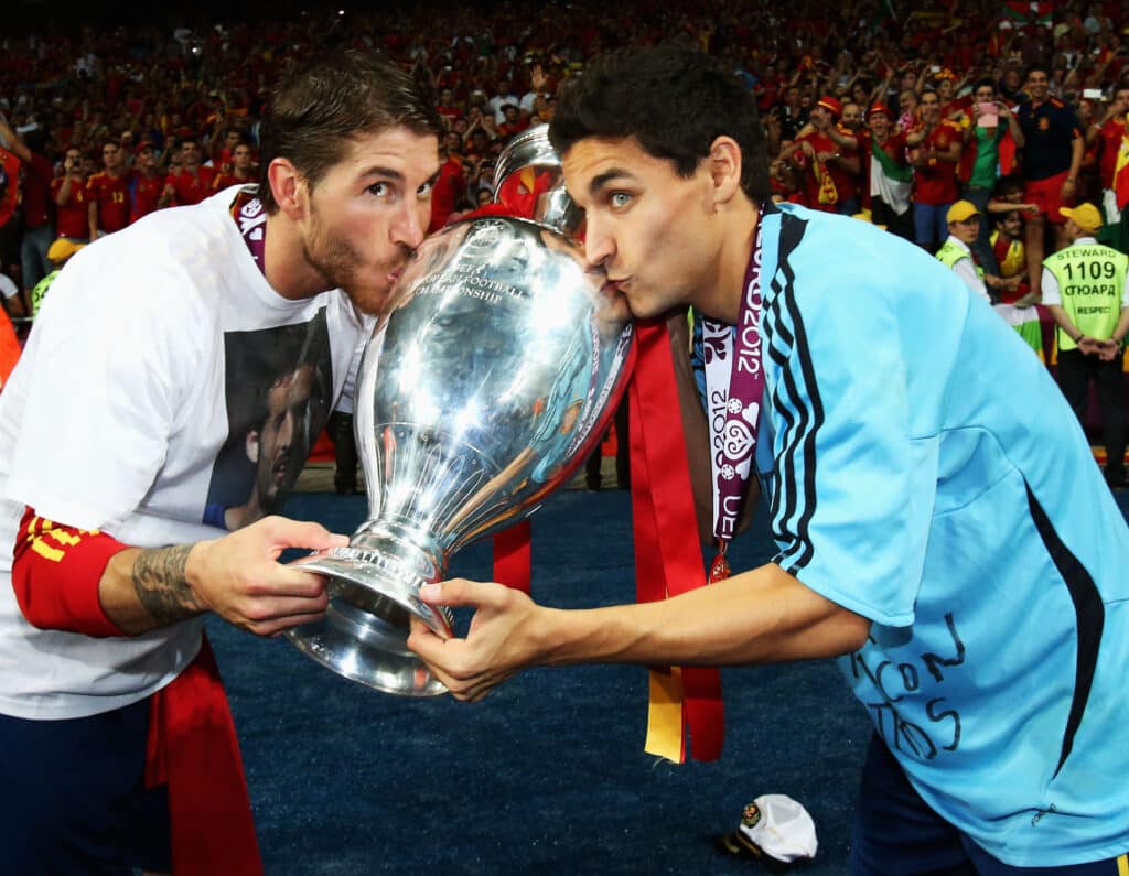 España campeón de la Eurocopa 2012 Sergio Ramos
 Jesus Navas