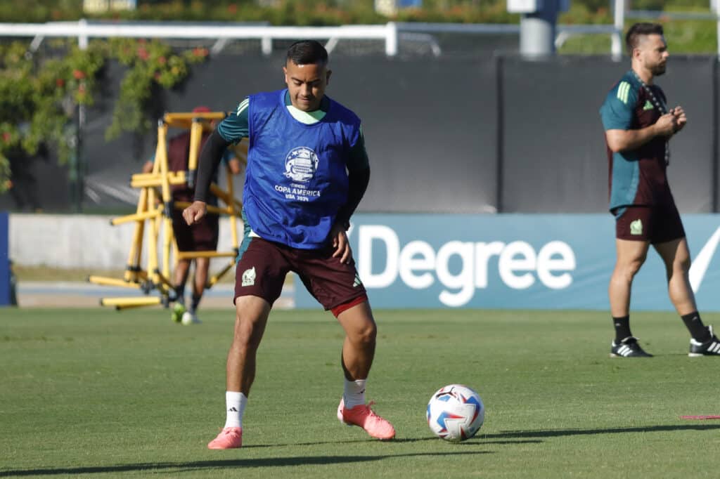 Erick Sánchez será un jugador a seguir en los duelos amistosos de América en Estados Unidos.