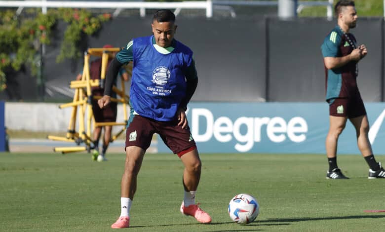 Erick Sánchez con la Selección Mexicana