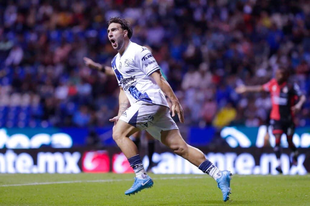 Lucas Cavallini, jugador del Puebla, festeja un gol en partido del Apertura 2024. Puebla vs Inter Miami