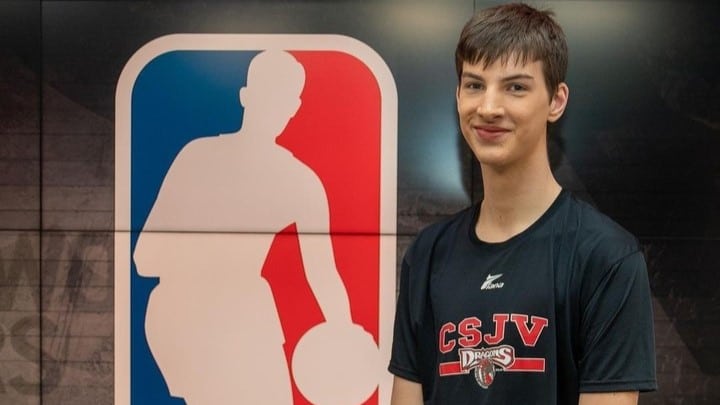 Olivier Rioux, el joven que buscará hacer historia en la NBA.