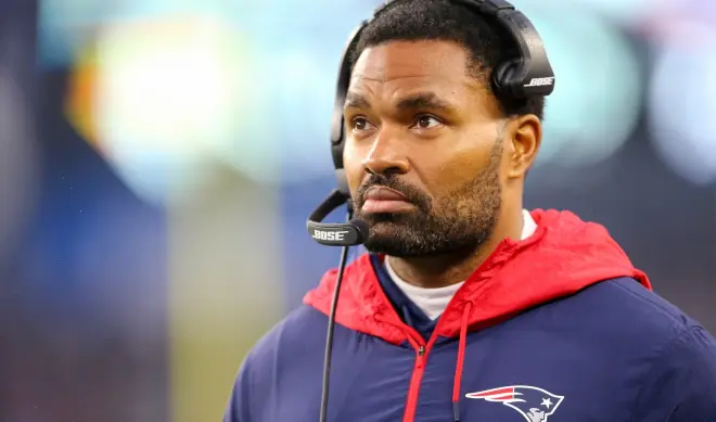 Jerod Mayo, el nuevo manager de los New England Patriots para esta temporada de NFL.