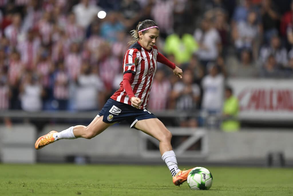 Licha Cervantes, la segunda jugadora en juntar 150 goles en la Liga MX Femenil.