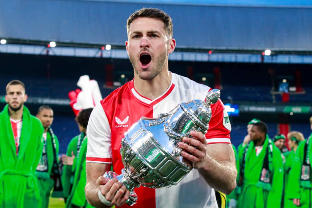 Feyenoord vs Bayer Leverkusen: en el último mercado, Santiago Giménez tuvo un acercamiento con el equipo de la Aspirina, pero no llegaron a nada(Foto: Broer van den Boom/BSR Agency/Getty Images)