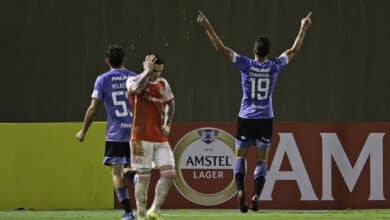 Paranaense vs. Belgrano, duelo de ida de los 8vos de final de la Copa Sudamericana.