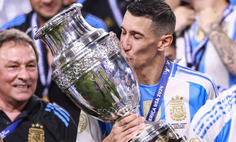 Ángel Di María festeja la Copa América en su último partido en la Selección Argentina