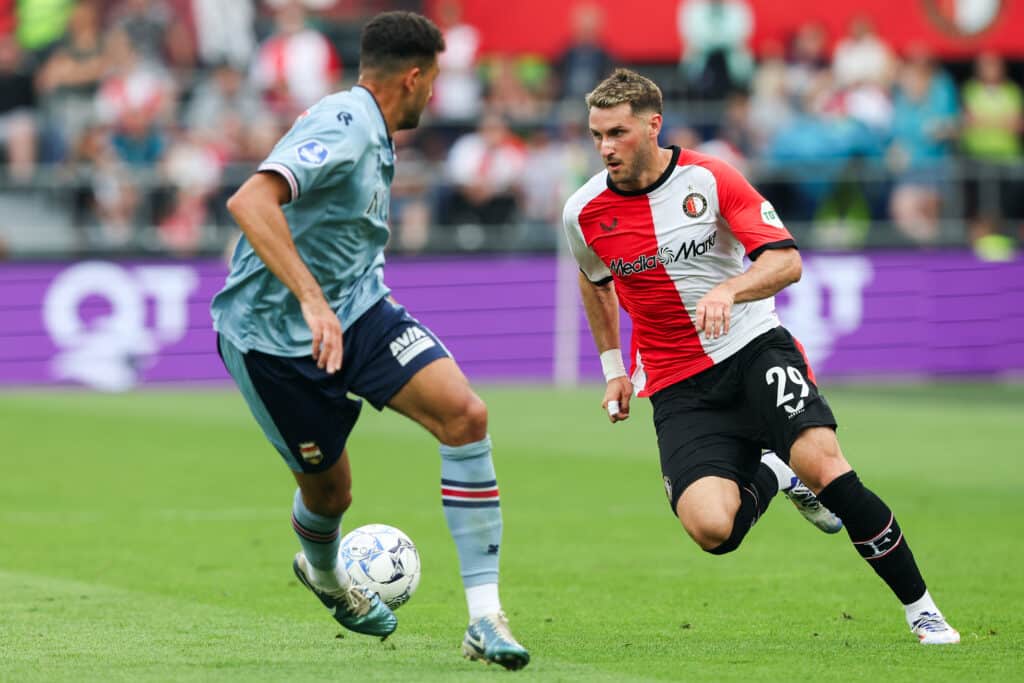 Santiago Gimenez Amine Lachkar en el partido Feyenoord vs Willem II de la Eredivisie 2024-25. PEC Zwolle vs Feyenoord EA FC