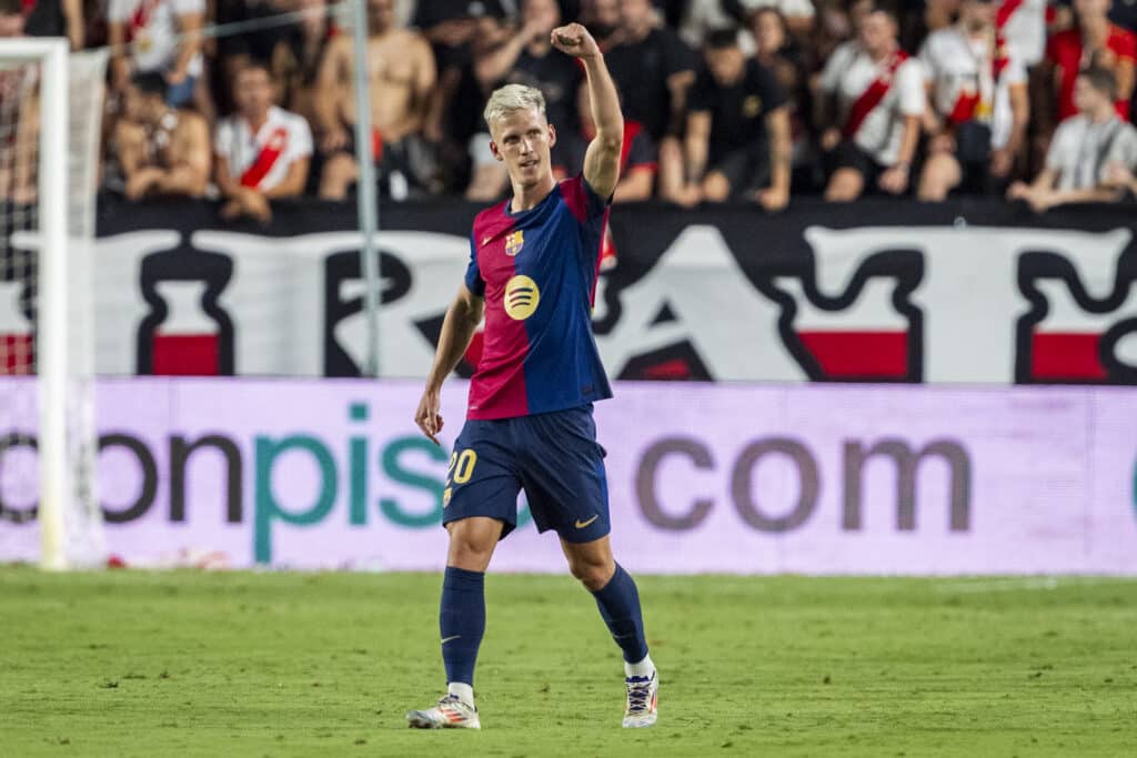 Girona vs Barcelona: Dani Olmo ha tenido un efecto inmediato en Can Barça, marcando dos goles y sus primeros dos juegos. (Photo by Alberto Gardin/NurPhoto via Getty Images)