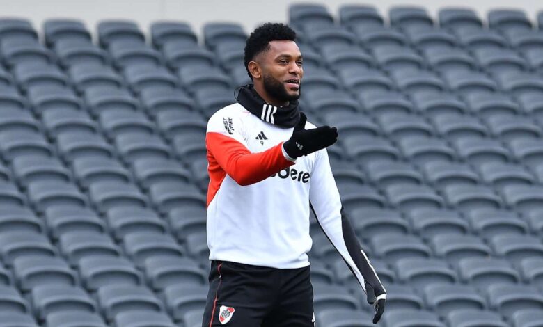 Miguel Borja entrenamiento en River