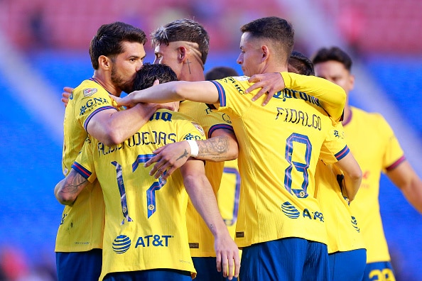 Henry Martin celebra su gol en el partido America vs Querétaro en el Apertura 2024 de la Liga MX. América vs Atlas América vs St. Louis City