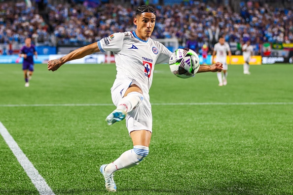 Uriel Antuna de Cruz Azul en el partido vs Charlotte de la Leagues Cup 2024 Philadelphia vs Cruz Azul