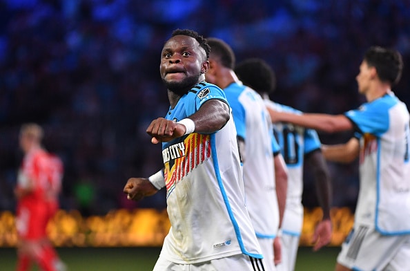 Willy Agada del Sporting Kansas City celebra su gol vs Chicago Fire en la Leagues Cup 2024